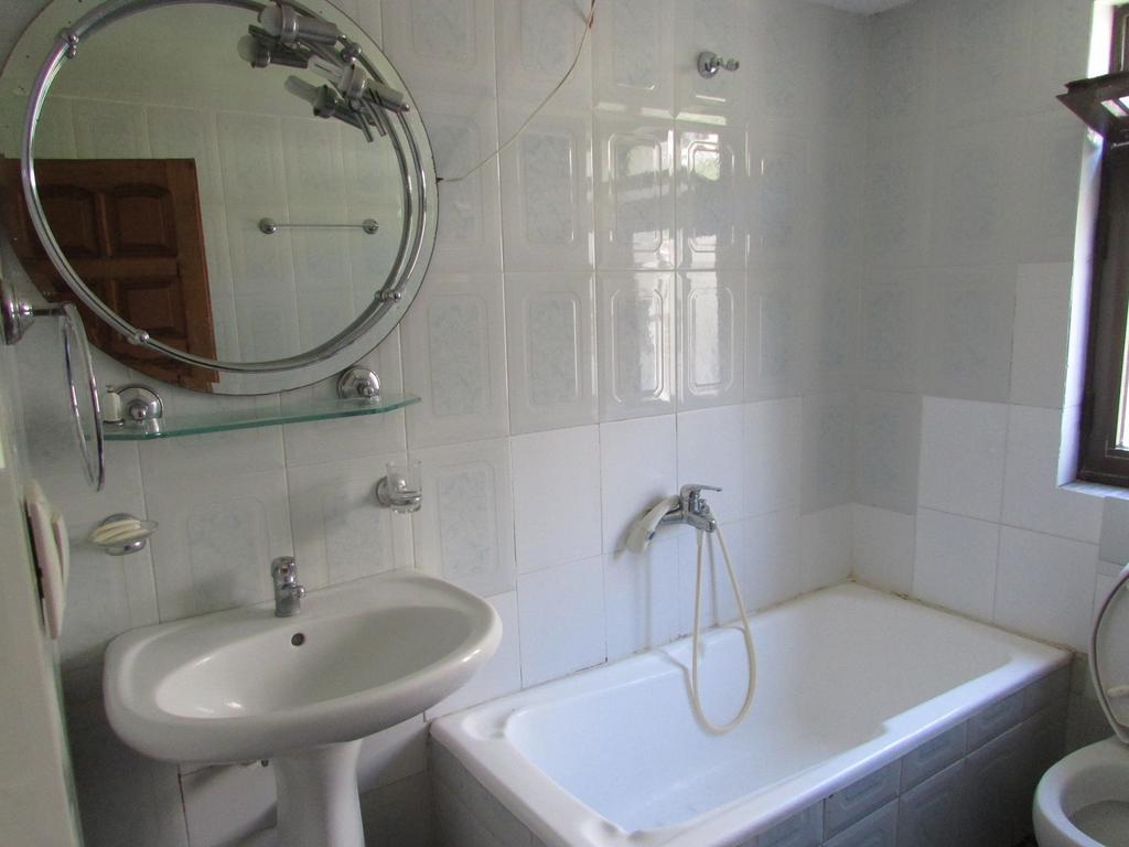 Apartamente Plazhi Sarande Exterior photo